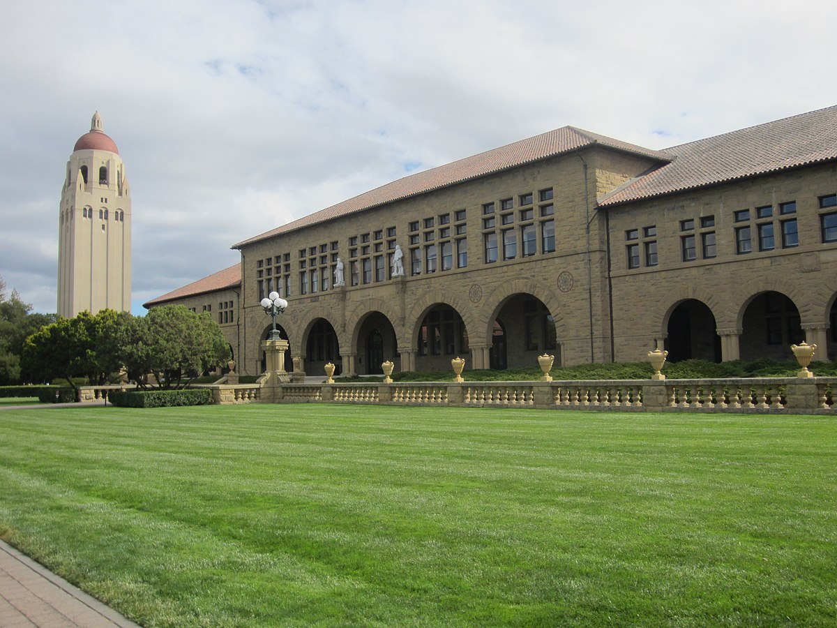 1200px-Stanford_University_(2018)_-_10.jpg