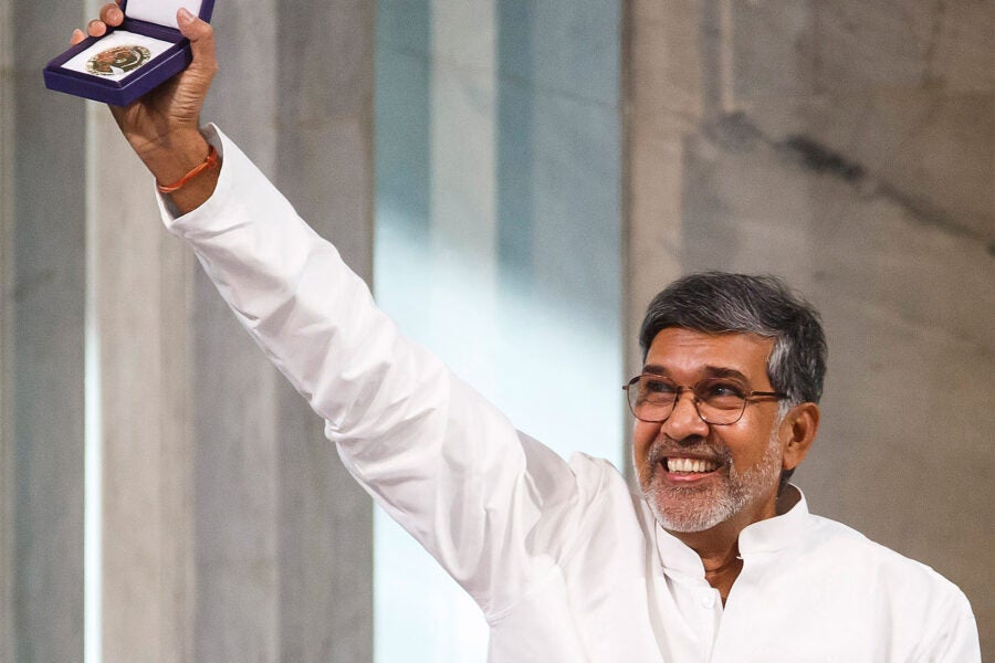 Kailash_Satyarthi_2500-900x600.jpg