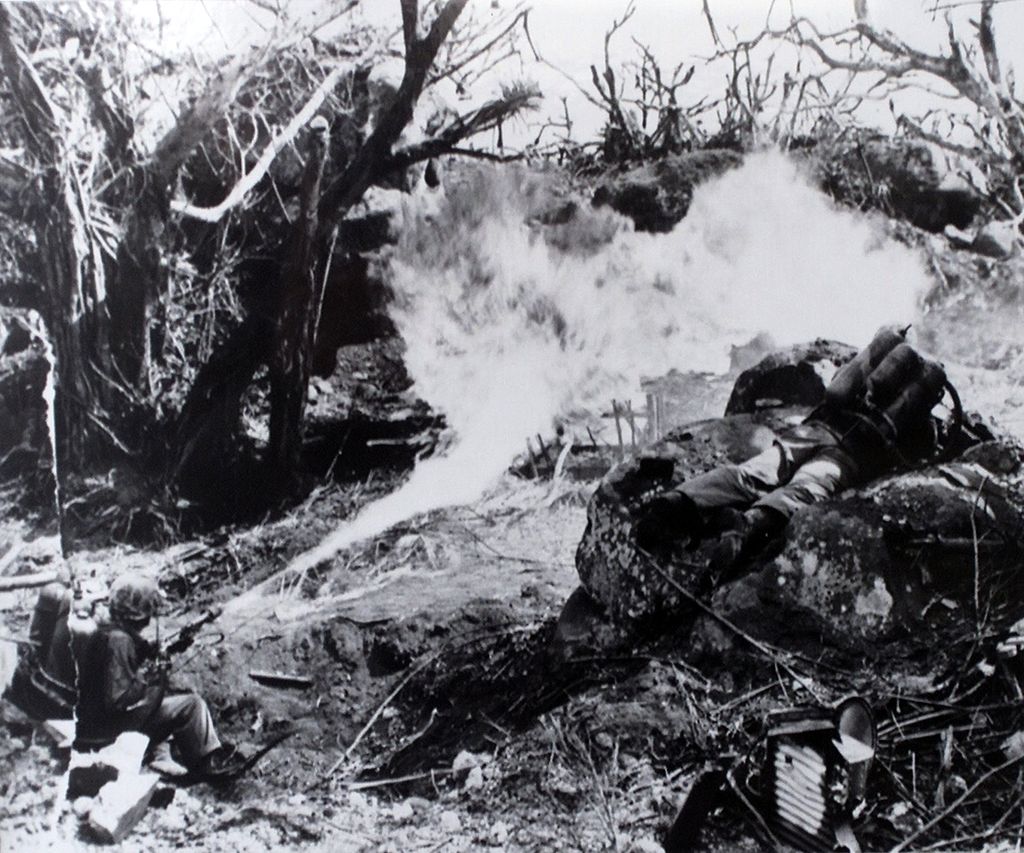 1024px-Flamethrower_in_Tarawa_jungle.jpg