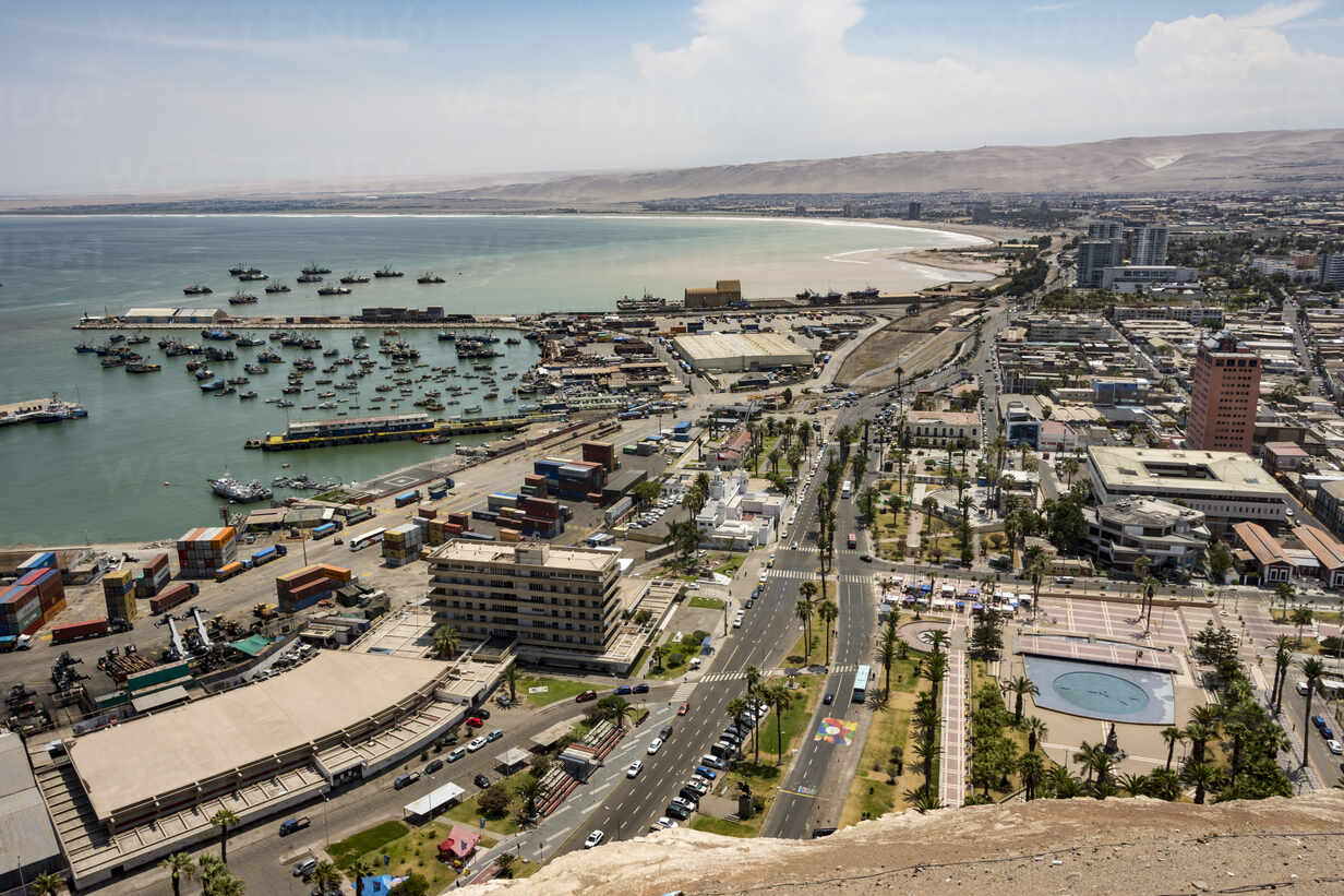 port-and-downtown-seen-from-the-top-of-el-morro-de-arica-arica-chile-south-ameri.jpg