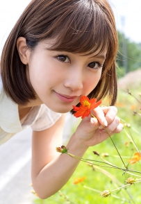 小嶋みなみ Minami Kojima