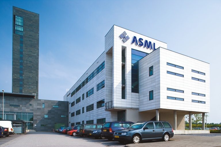 ASML.jpg